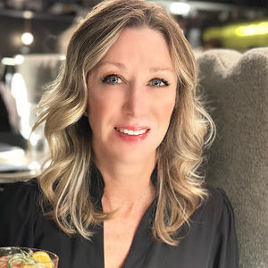 Meet your Posher, Connie